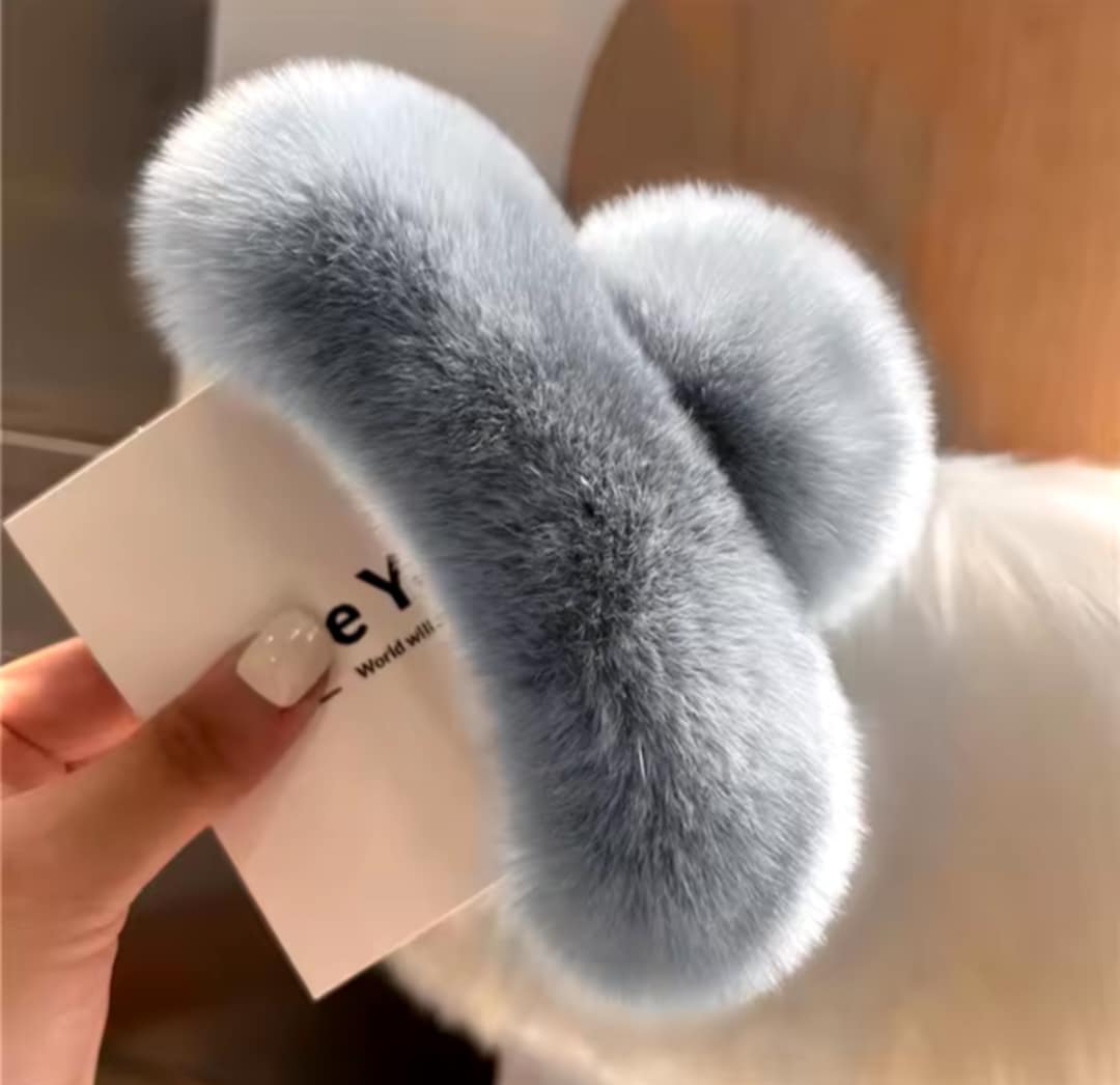 Pinces à cheveux en fourrure de peluche