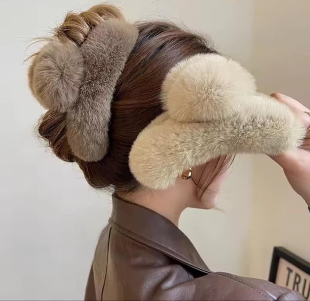 Pinces à cheveux en fourrure de peluche