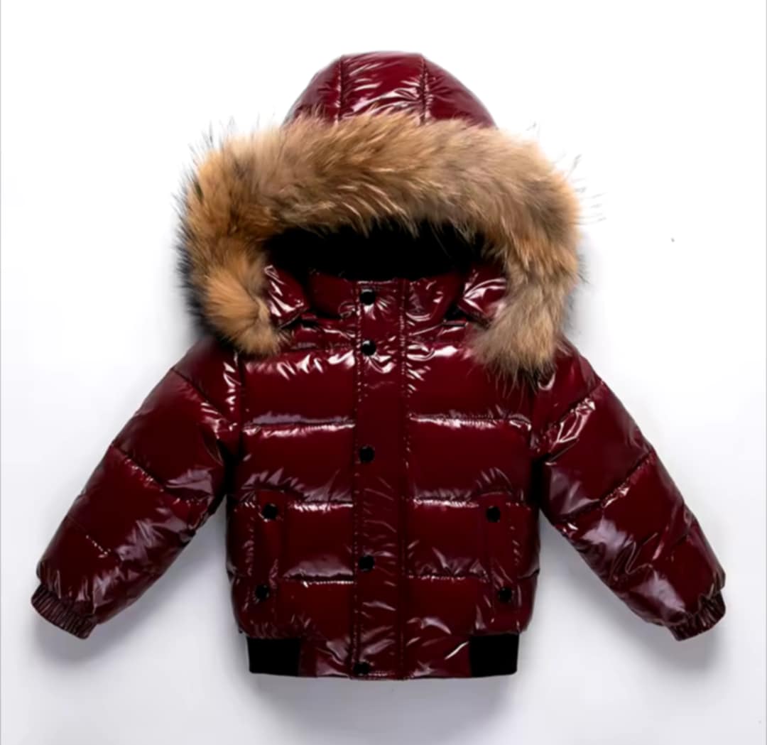 Manteau de duvet pour enfant avec fourrure naturel
