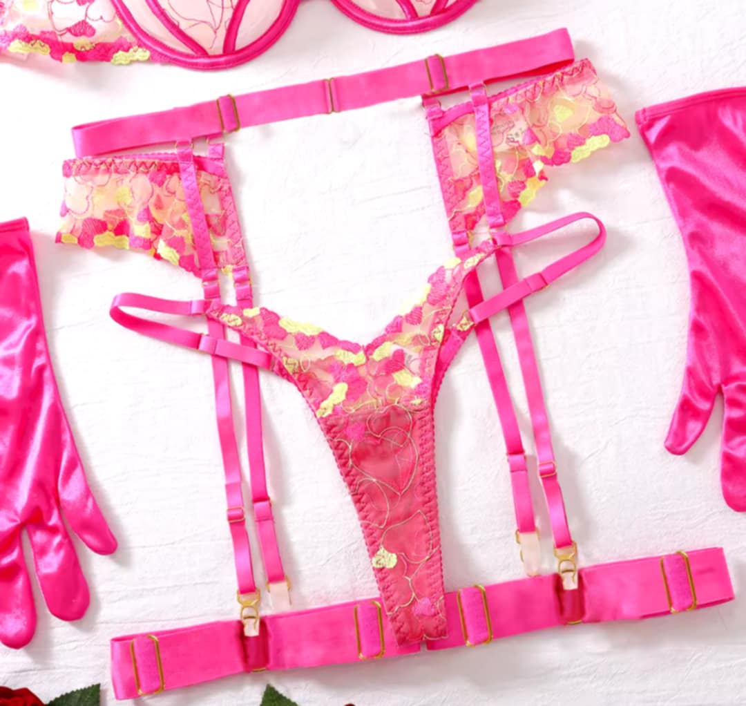 Lingerie coeur fluo