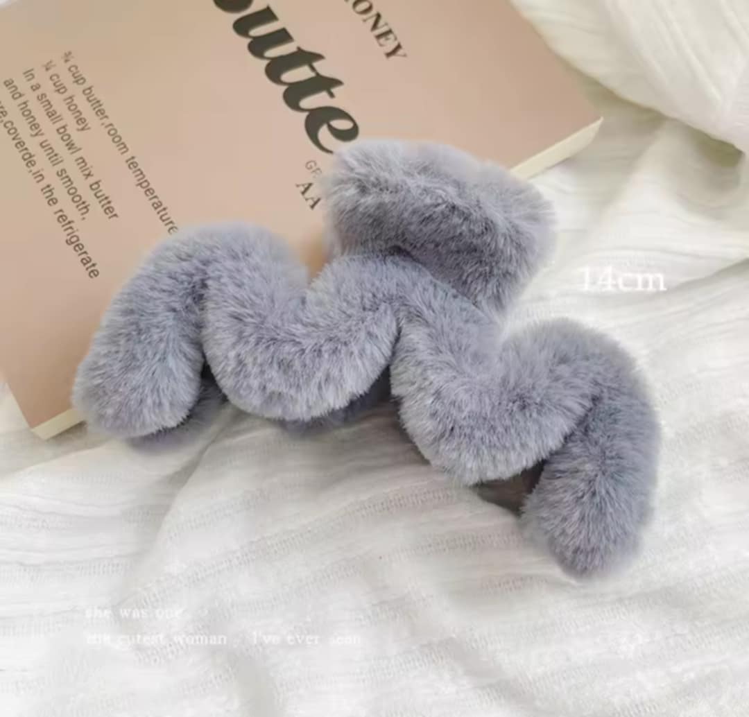 Pince à cheveux zigzag en peluche