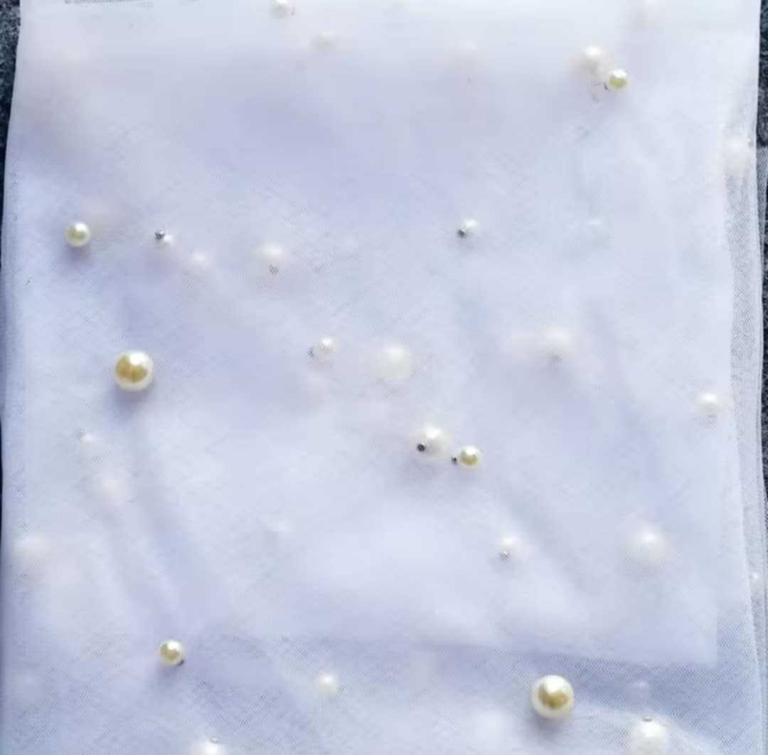Voile de mariée court avec perles