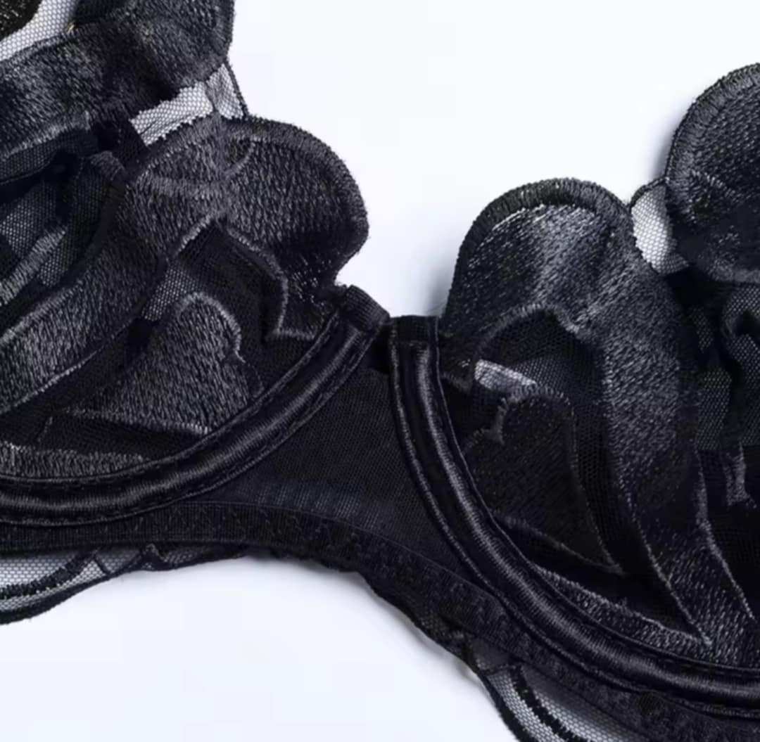 Lingerie black & Heart