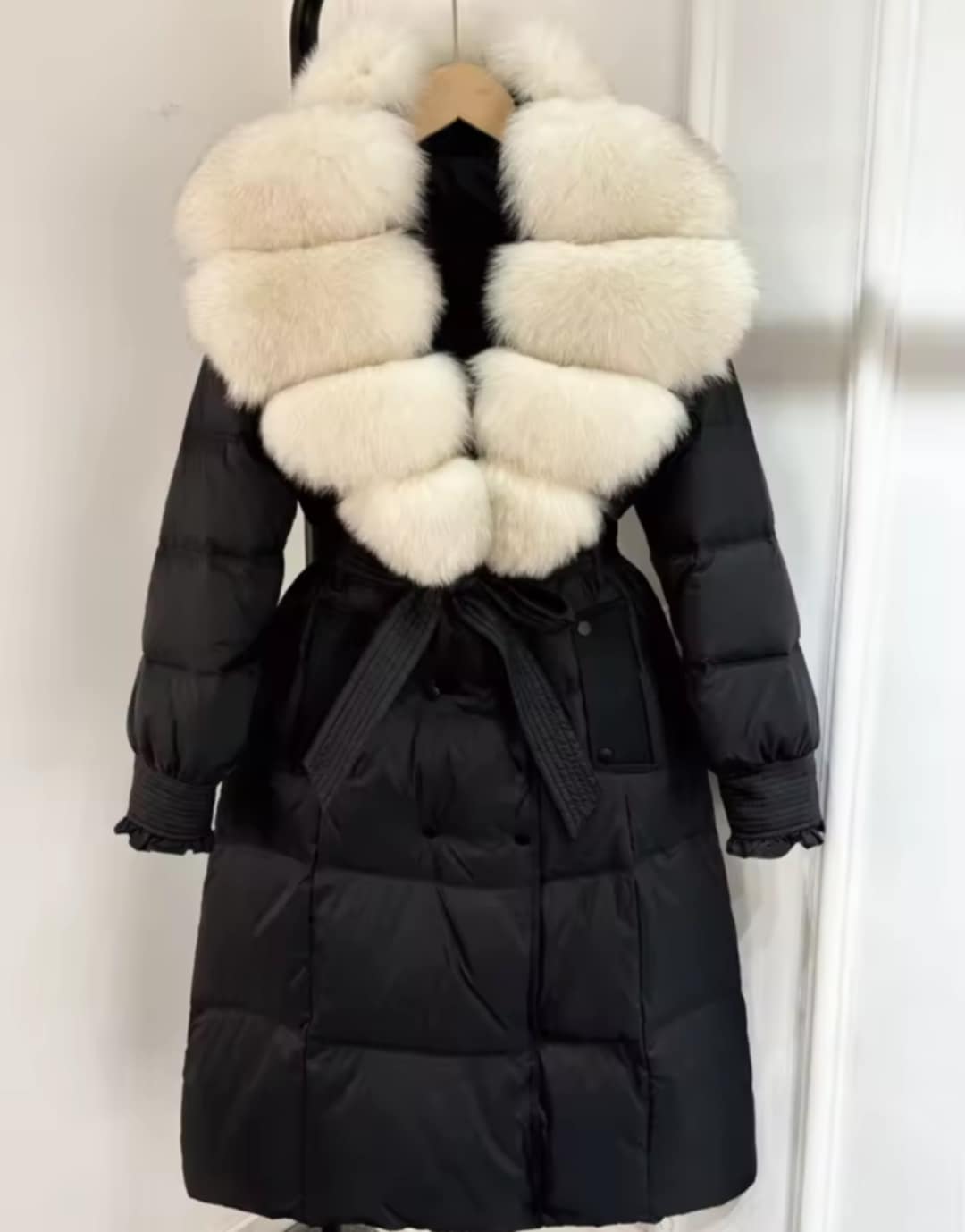 Manteau d'hiver chic sans capuchon avec fourrure véritable