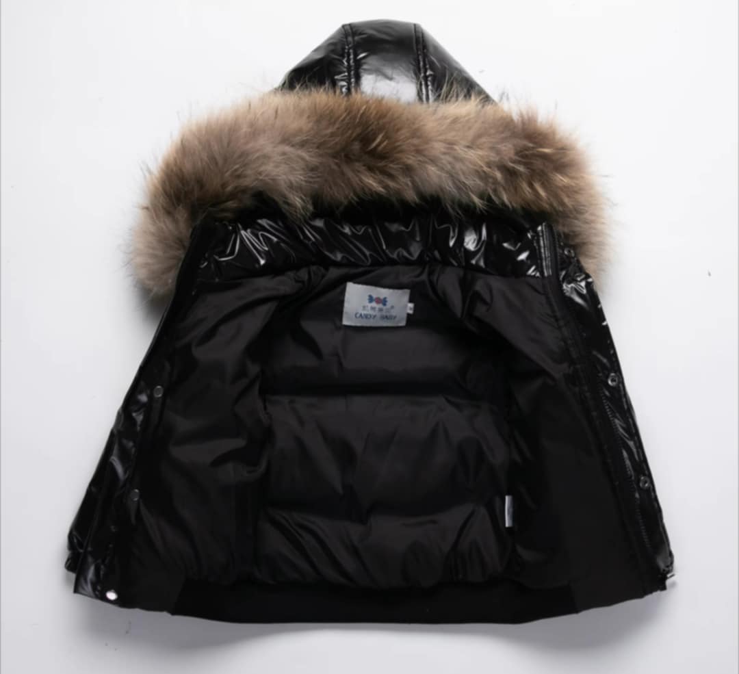 Manteau de duvet pour enfant avec fourrure naturel