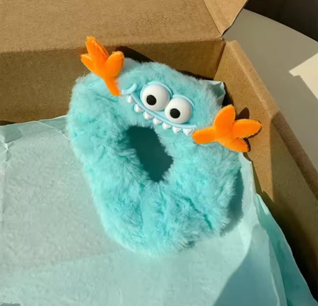 Lot de 4 chouchous en peluche monstre